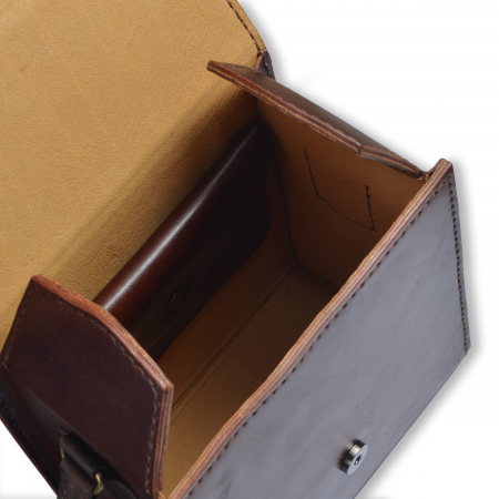 Geanta postas piele naturala maro [2]