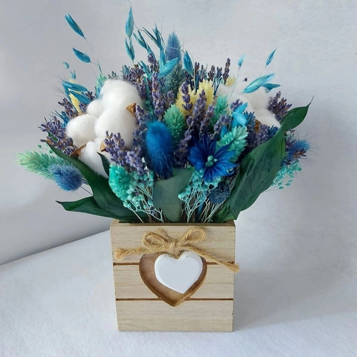 Aranjament cadou cu flori uscate, Buchet Albastru, tonuri albastru-turcoaz, 12×15 cm [3]