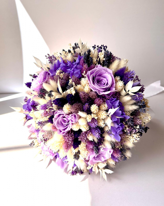 Buchet mireasă/nașă în cromatică alb-lila [1]