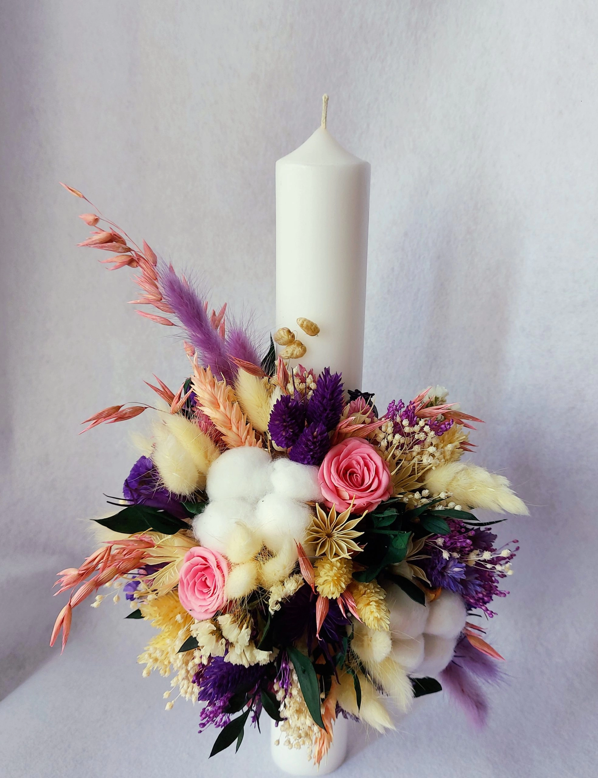 Lumanare botez/nunta cu trandafiri criogenati, alba, flori roz/mov [2]