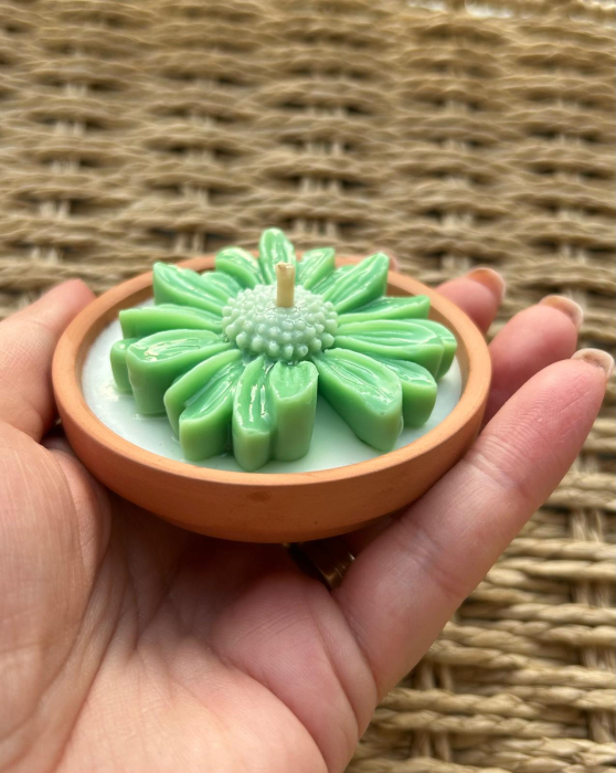 Margaretă în vas ceramic | Lumânări parfumate | Mărturii [6]