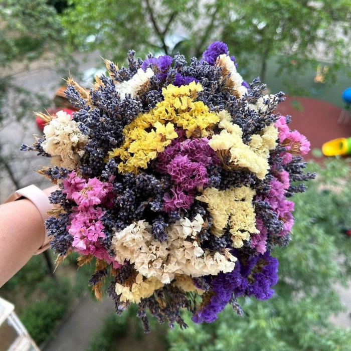 Set 2 lumanari nunta + buchet mireasa cu lavanda uscata, limonium colorant si grau [7]