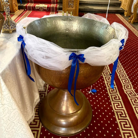 Aranjament cristelniță, tulle și fundițe satin [4]