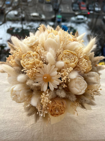 Aranjament floral cu flori din ceara de soia [1]