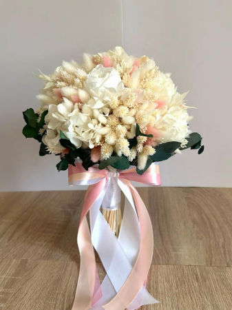 Evenimente - Buchet mireasa cu trei trandafiri criogenați