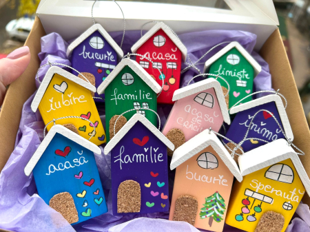 Casuță decorativa pentru brad [2]