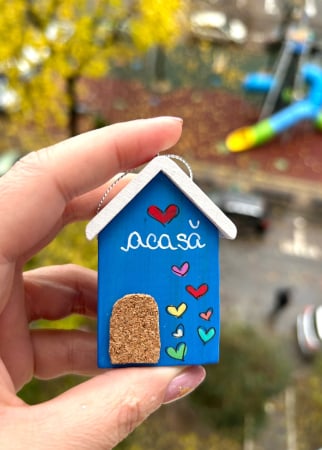 Colecția de Craciun - Casuță decorativa pentru brad