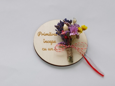 Mărțisoare - Mărțisor magnet- mini buchet flori uscate pe bază de lemn personalizat