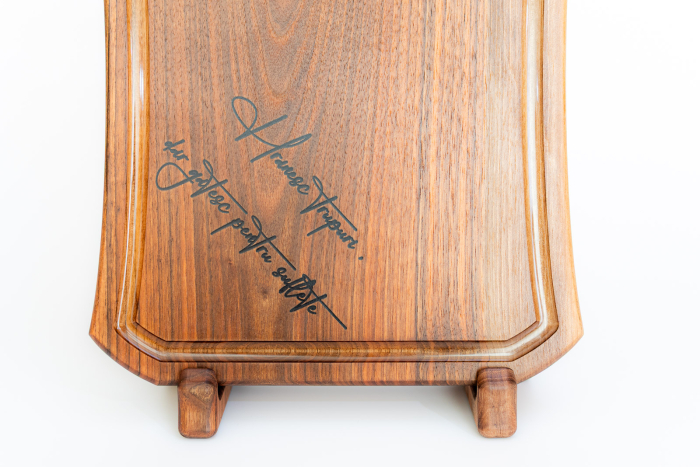 Tocator lemn masiv Noble, lucrat manual, lemn nuc - Charcuterie board [4]