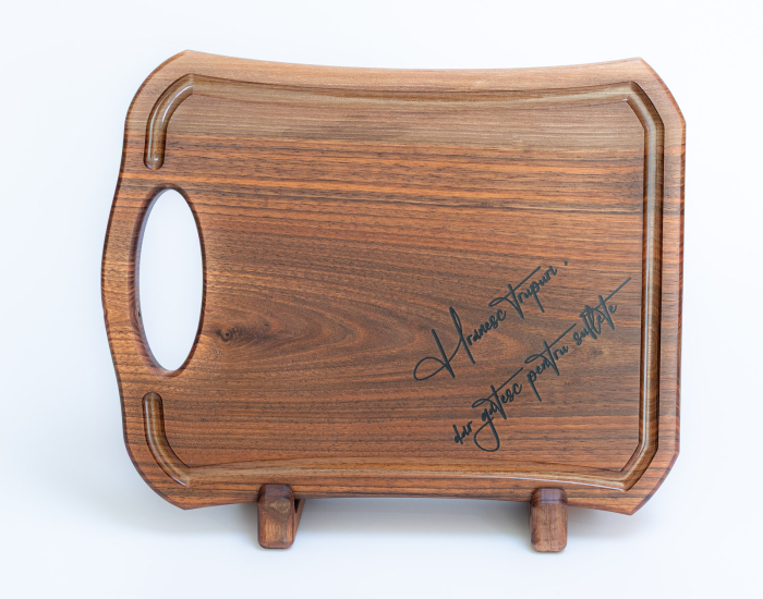 Tocator lemn masiv Noble, lucrat manual, lemn nuc - Charcuterie board [3]