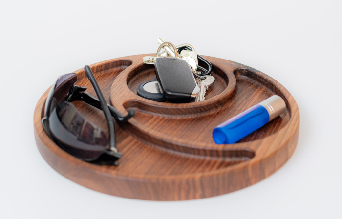 Tavite multifunctionale pentru obiecte mici [4]