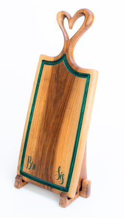 Tocatoare din lemn - Tocator lemn masiv Forest, lucrat manual, lemn nuc - Charcuterie board