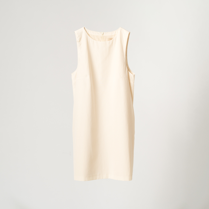 The Holiday Dress [2]
