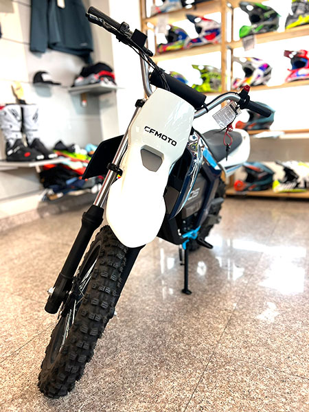 MOTOCICLETA CFMOTO CX-5E 2025 