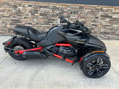 Can-Am Spyder F3-S Monolith Black Satin [1]