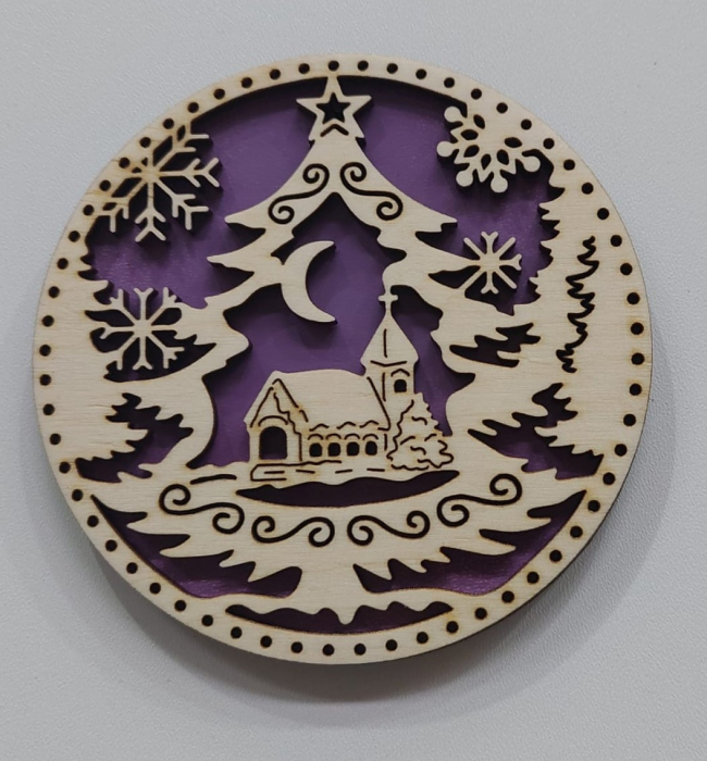 Glob cu Biserică si brad - lemn [2]