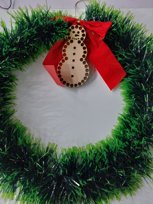 Glob Om de zăpadă pentru cusut [2]