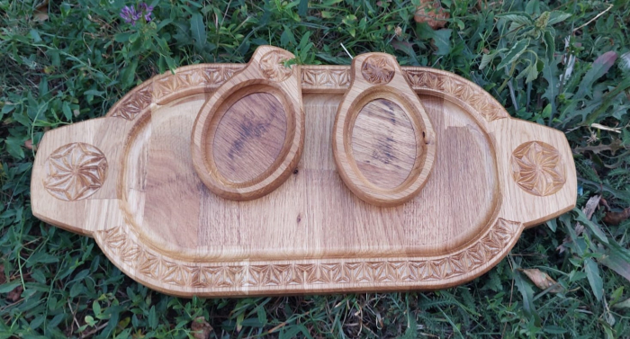 Platou din lemn cu 2 sosiere cu motive tradiționale [3]