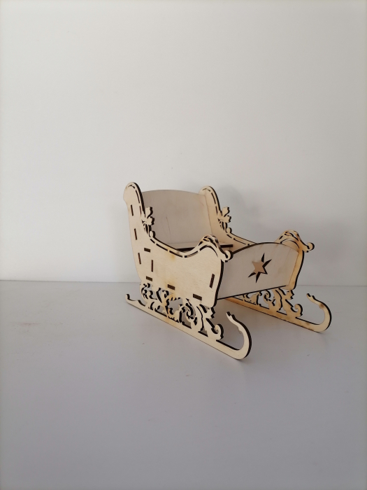 Sanie din lemn cu sezut [2]