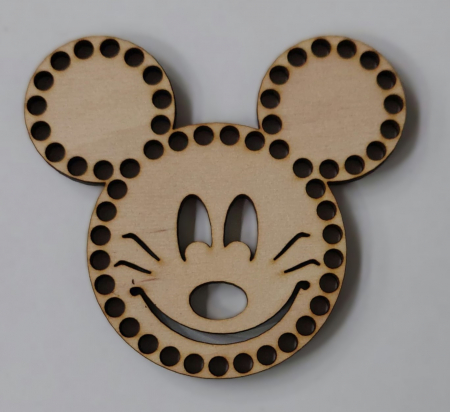 Sarbatori - Glob Mickey Mouse pentru cusut
