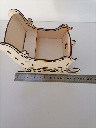 Sanie din lemn cu sezut [2]