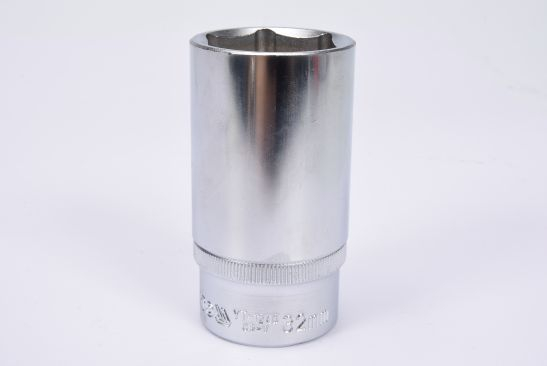 Cheie Tubulara Lunga 1/2", 32Mm [1]