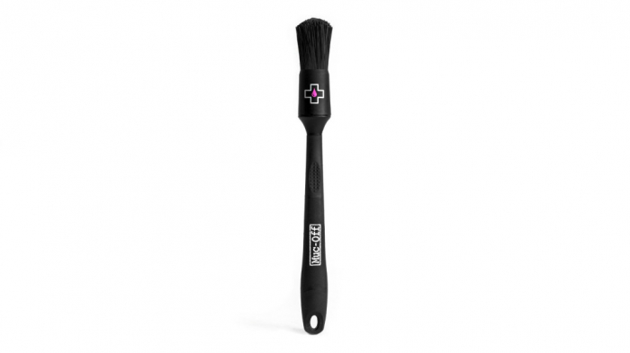 Drivetrain detailing brush MUC-OFF 368 [1]