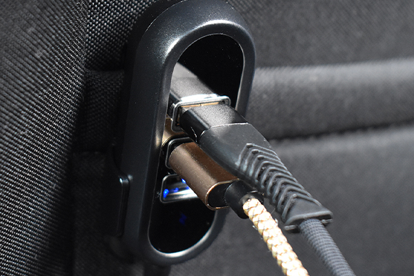 Incarcator Auto 4Xusb 5.8A (2.4A Fata Si 3.4A Spate) Cu Extensie 1.4M [5]