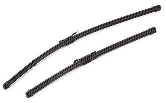 Set stergatoare parbriz VALEO SILENCIO FLAT BLADE 577828, lungime 600 mm, 450 mm, lama stergator lata [1]