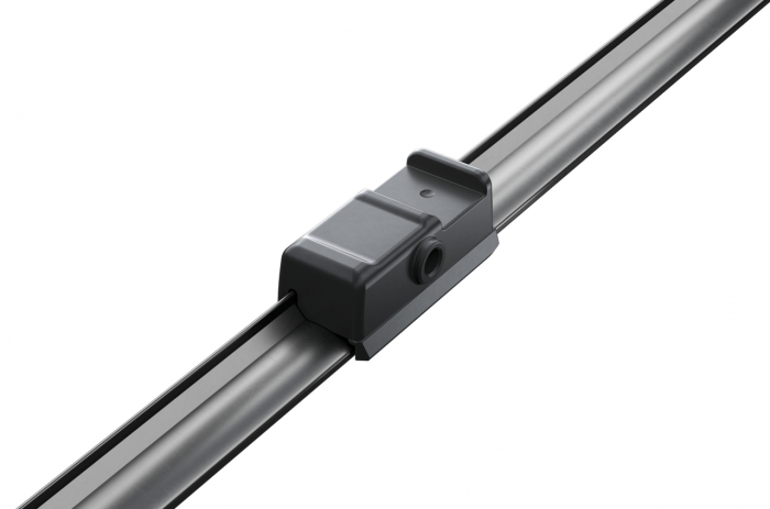 Stergator parbriz BOSCH Aerotwin 3 397 018 960, lungime 750 mm, lama lata, pentru vehicule cu volan pe stanga [2]