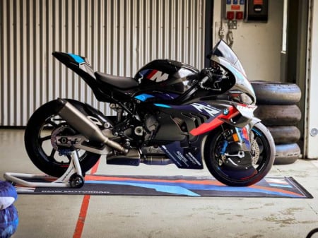 Covoras pentru motocicleta - BMW M - BMW Motorrad [1]