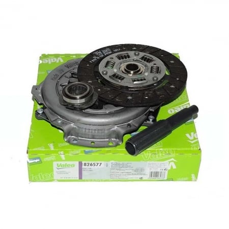 Piese auto - Kit Ambreiaj Valeo Dacia Logan 1 2004-2012 1.4 826577