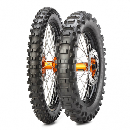 Janta 21'' - Metzeler - MCE 6 DAYS EXTREME - 90/90-21 [54M] [fata]
Enduro GP - Replacement / Soft | Latime 90 | Inaltime 90 | Janta 21