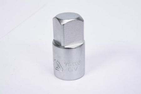 Scule si echipamente - Reductie/Adaptor 1/2" (F) - 3/4"(M)
