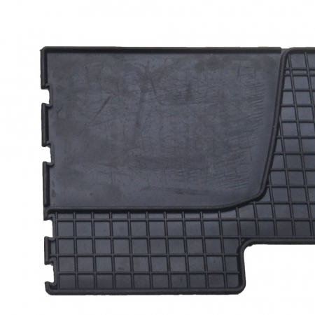 Set covorase auto din cauciuc Nissan Primastar 2001-2014, Opel Vivaro II 2014-, Renualt Trafic II, III 2001-2014, randul 2, presuri FROGUM, negre, 2 buc. [1]