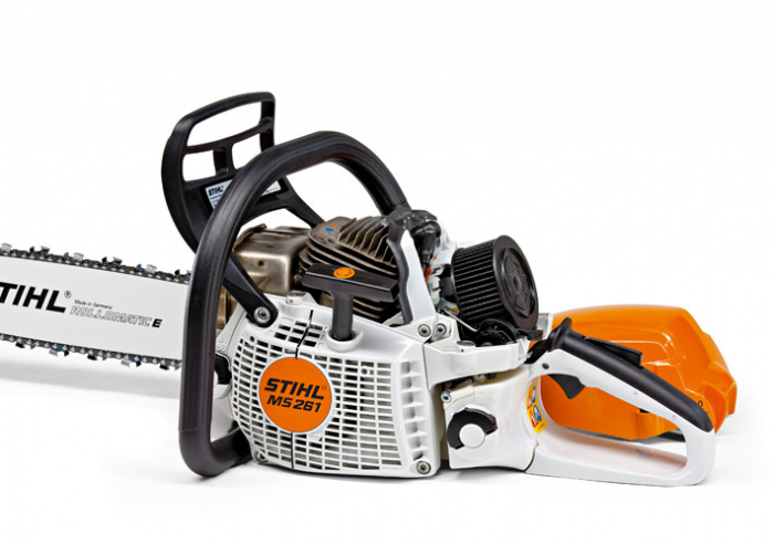 STIHL MS 261 Sokoldalú benzines láncfűrész  teljesítmény: 4,1 LE, lökettérfogat 50,2 cc,vágáshossz 40 cm [3]