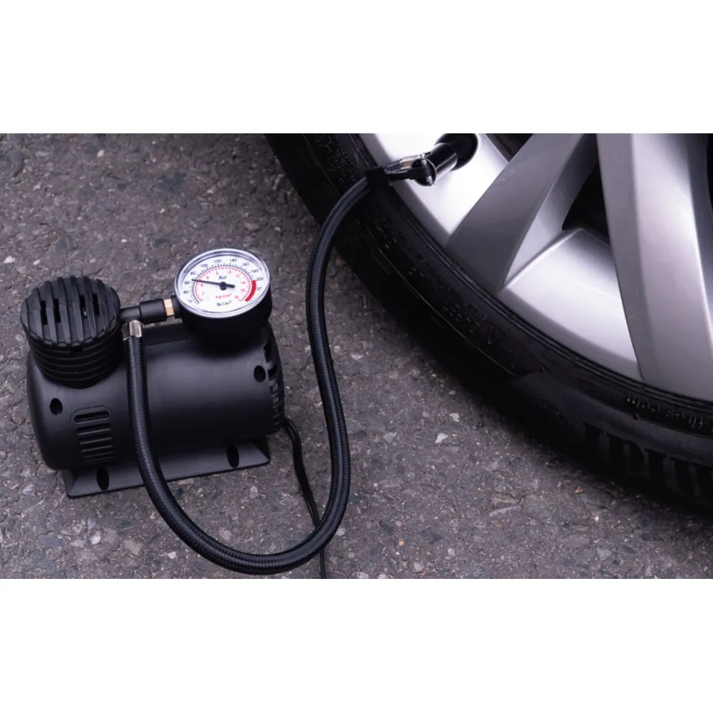 Accesorii, piese auto - COMPRESOR  AER MINI 12V 250PSI