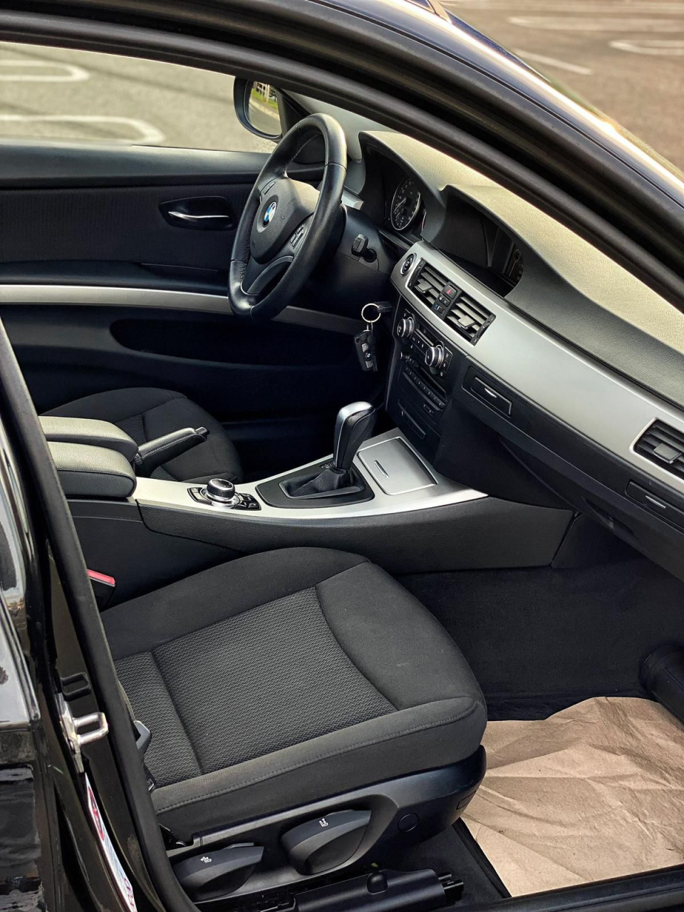 BMW E90 Lci 320d - Diesel - Automat - 177hp - 251.836 km [11]