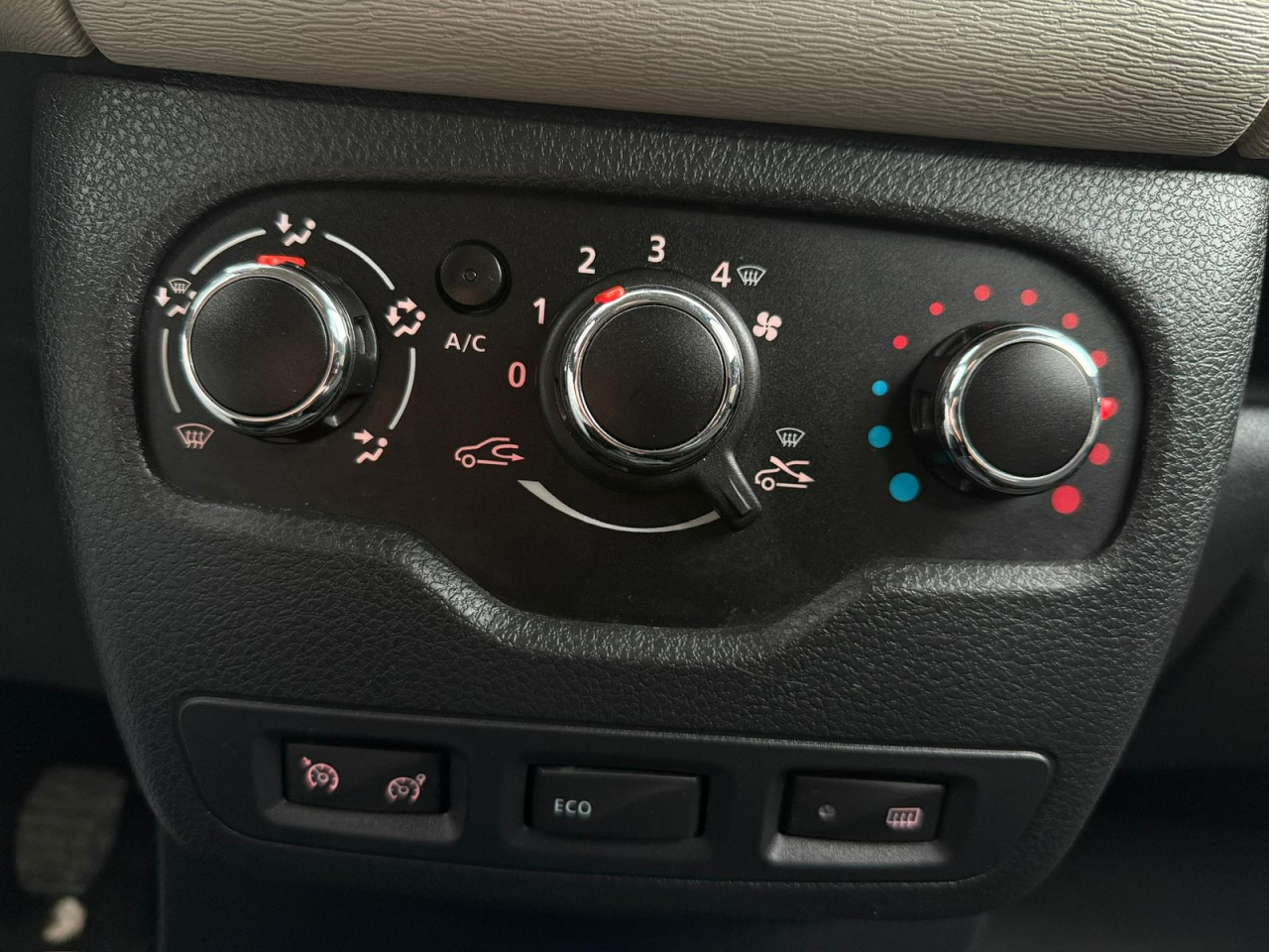 Dacia Dokker 1.6i - GPL - Manual - 102 hp - 250.302 km [16]