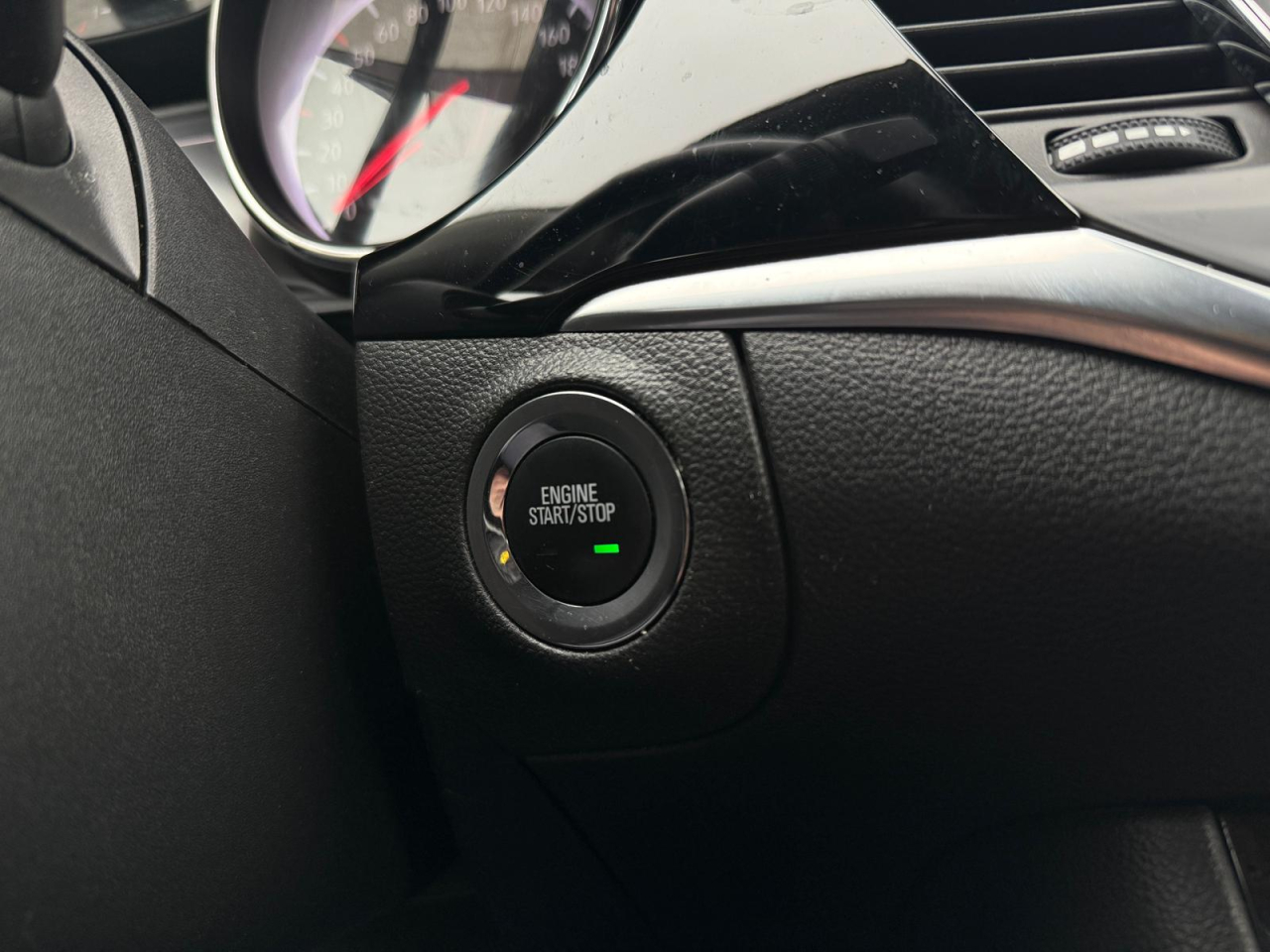 Opel Astra Sports Tourer 1.2 Business Executive - Benzina - Manual - 131 hp - 143.576 km [18]