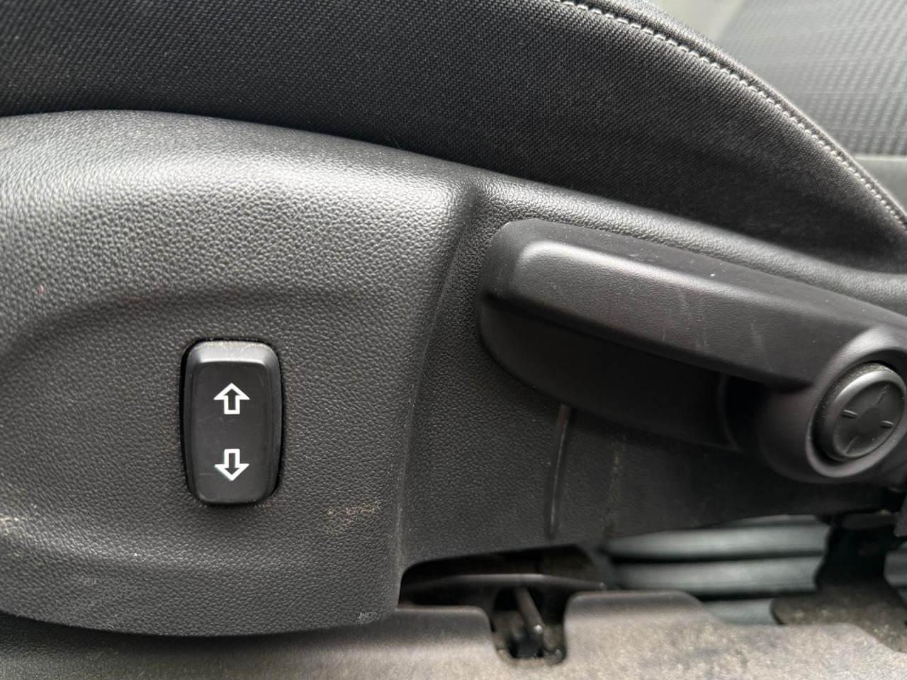 Opel Astra Sports Tourer 1.2 Business Executive - Benzina - Manual - 131 hp - 143.576 km [21]