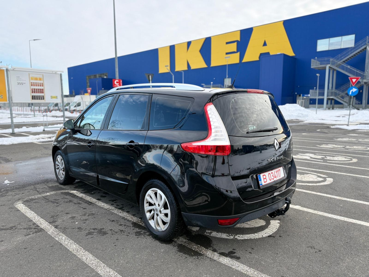 Renault Grand Scenic 1.2 TCe Collection - Benzina - Manual - 130 hp - 211.565 km [4]