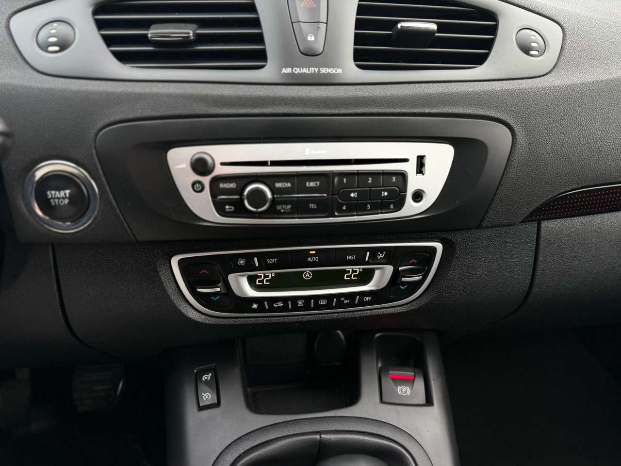 Renault Grand Scenic 1.2 TCe Collection - Benzina - Manual - 130 hp - 211.565 km [13]