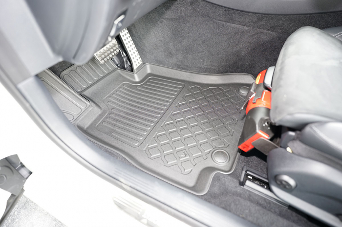 Covorase auto tip tavita Mercedes E-Class W213 fabricatie 04.2017 - prezent,  coupe #1 [2]