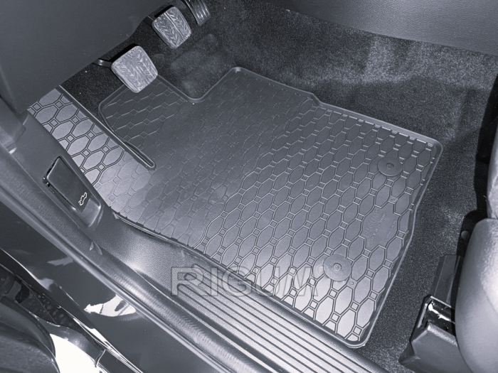 Covorase auto Volkswagen Amarok fabricatie 2023 - prezent,  pick-up #1 [2]