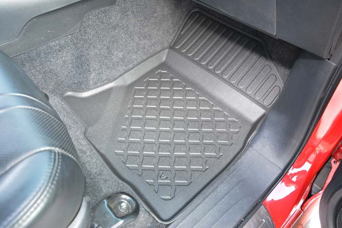 Covorase tip tavita Toyota Hilux,  Pick-up, fabricatie 09.2016 - prezent #1 [4]