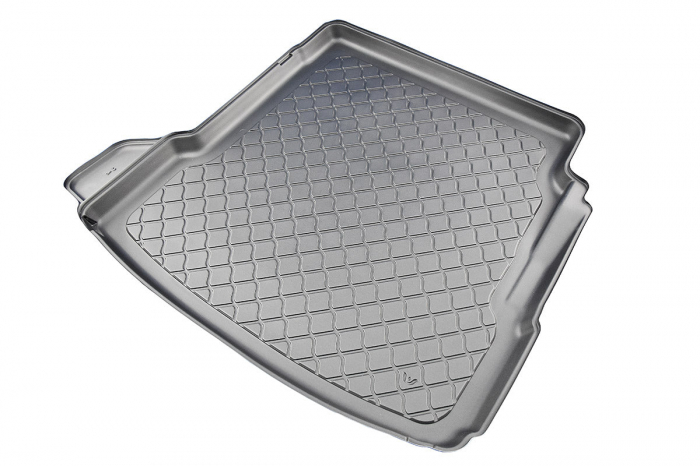 Tavita de portbagaj Jaguar XE,  Sedan, fabricatie 2019 - prezent, Facelift #1 [3]