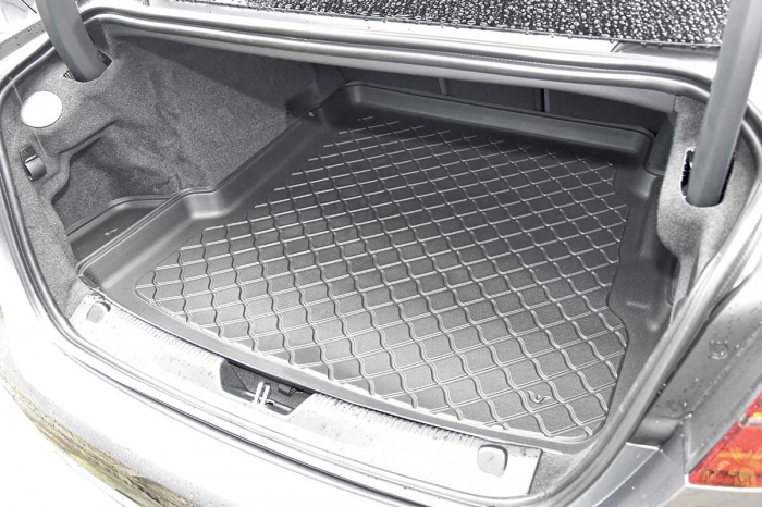 Tavita de portbagaj Jaguar XE,  Sedan, fabricatie 2019 - prezent, Facelift #1 [5]