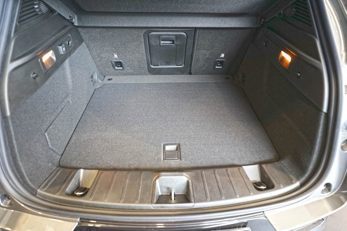 Tavita portbagaj Alfa Romeo Tonale fabricatie 05.2022 - prezent,  SUV, portbagaj superior, podea variabila in pozitie superioara #1 [6]