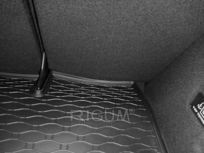 Tavita portbagaj Dacia Duster I fabricatie 2010 - 12.2017, caroserie suv, 4x2 #1 [4]